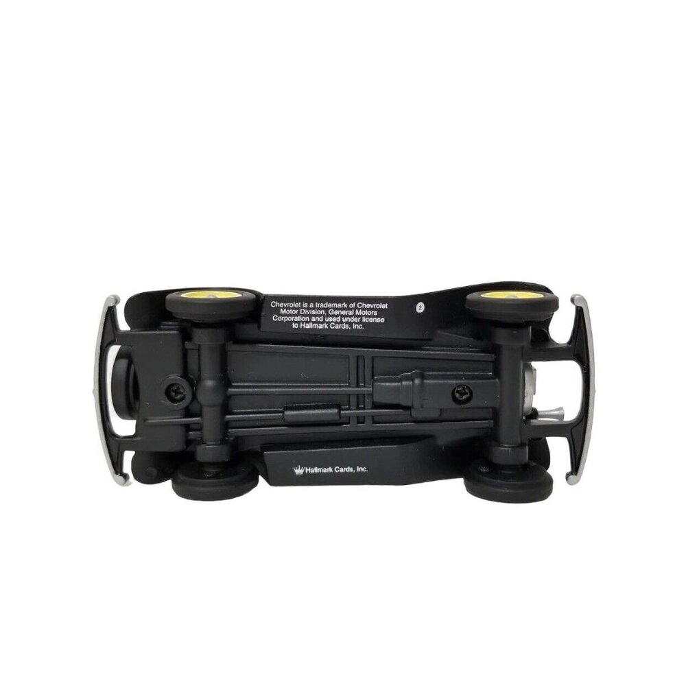 1999 Hallmark Keepsake Ornament  1932 Chevy Standard Sports Roadster Die Cast - Picture 11 of 11